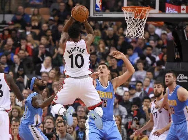 医疗专家对 医疗专家对