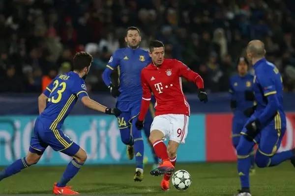 吴艳妮成长 吴艳妮成长